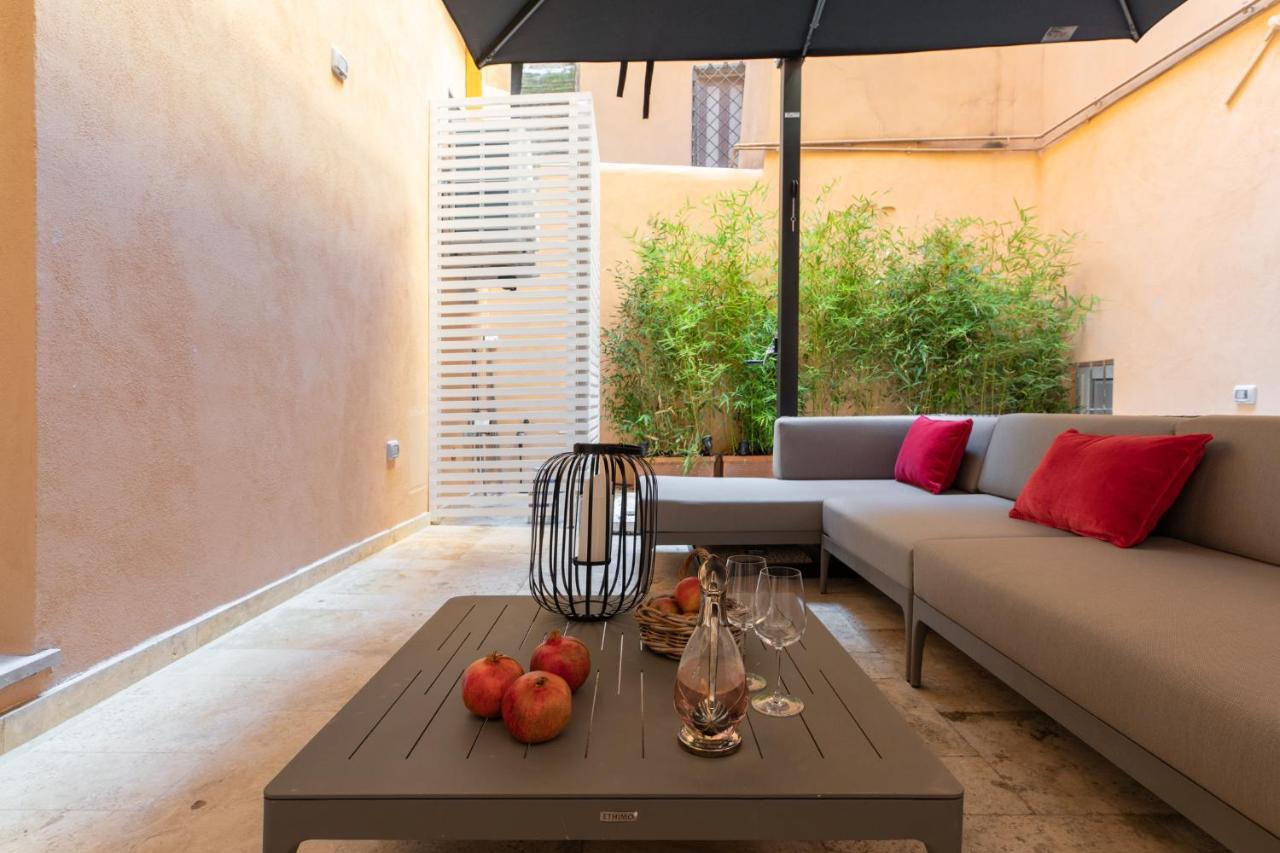 Appartement Iflat The Trevi View à Rome Extérieur photo